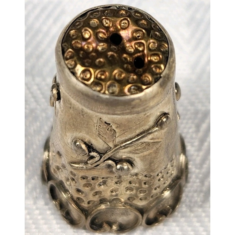 Vintage Sterling Silver Thimble with Filigree Floral Design and Copper Top 1930 - Picture 3 of 6